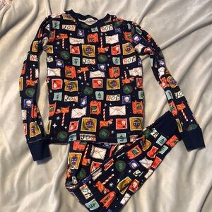 Old navy blue letters to Santa pajama set size XL (12) snug fit Christmas